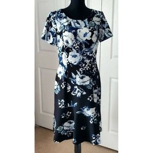 Karl Lagerfeld of Paris Blue Floral Short Sleeve MIDI Dress Lined A-line 10 EUC